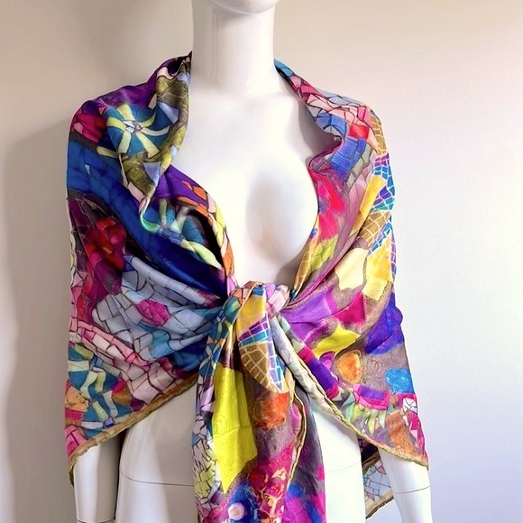 CARTIER Paris. Silk Scarf, Multicoloured Stained Glass Pattern, Pink Wolf 125-03 - Picture 5 of 10